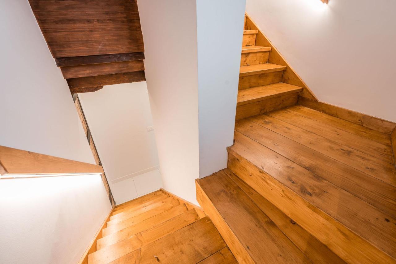 Qh Eme Suites グラナダ エクステリア 写真